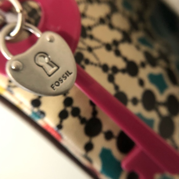 FOSSIL Crossbody - Picture 6 of 16